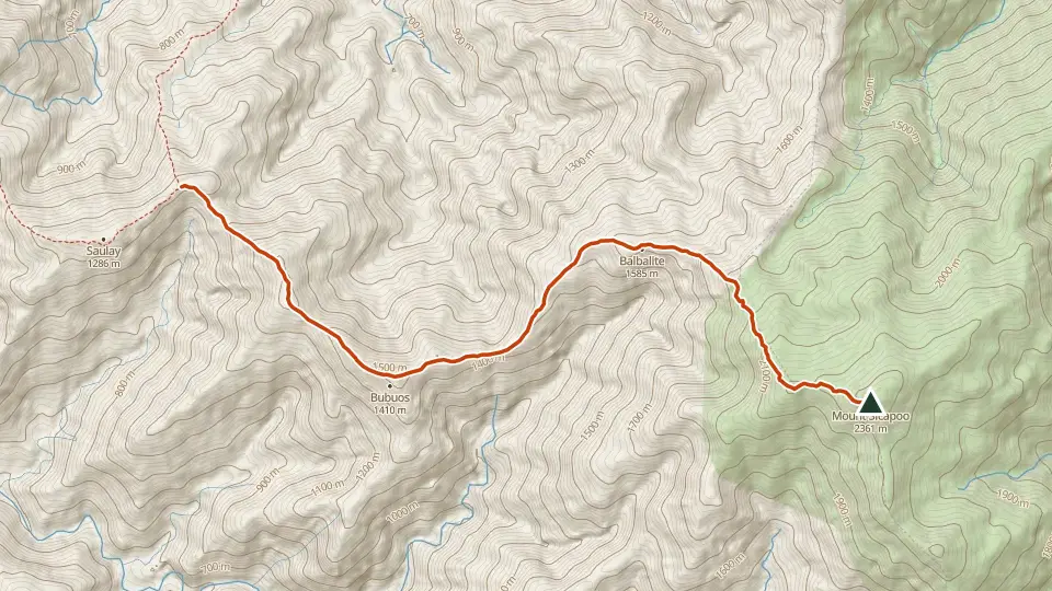Topographic map of Mt. Sicapoo with its mapped routes in orange and the summit marked